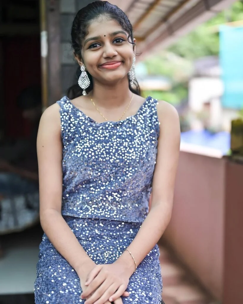 Nivedya R Sankar: Check Out the Wiki, Age, Biography, Family, YouTube, and 25+ Beautiful Photos 20