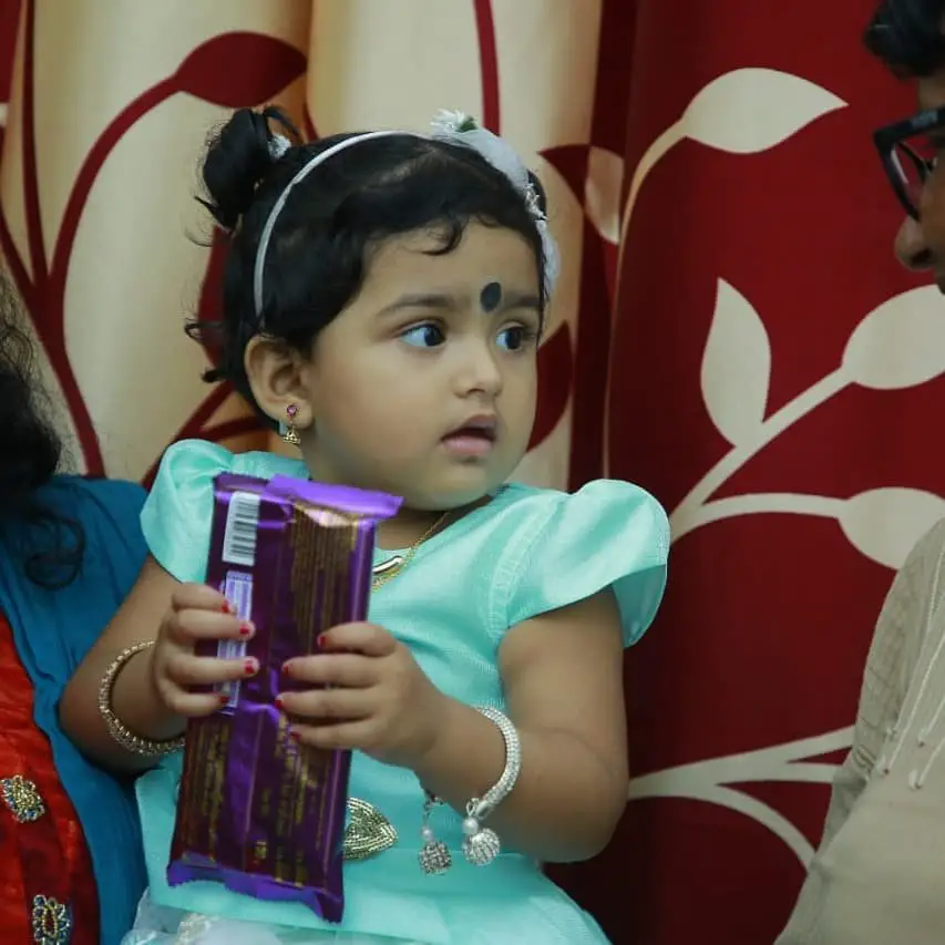 Baby Ameya (Uppum Mulakum Parukutty): Check Out the Wiki, Age, Biography, Family, and 29+ Cute Photos 12