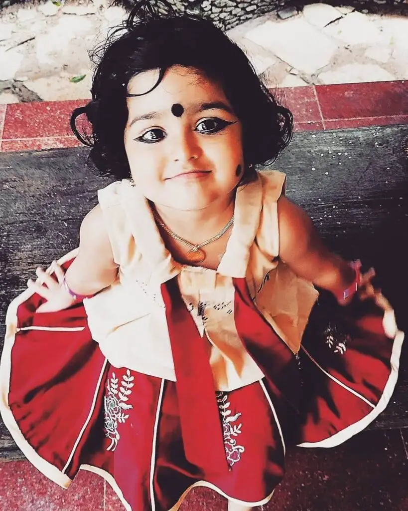 Baby Ameya (Uppum Mulakum Parukutty): Check Out the Wiki, Age, Biography, Family, and 29+ Cute Photos 9