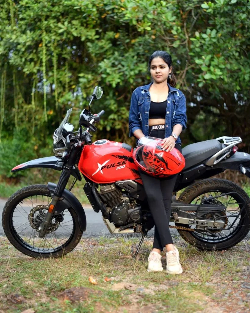 Nandana Sahadevan: "Nalla Samayam" Movie Actress Wiki and 20+ Gorgeous Photos 14