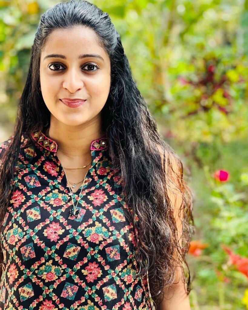 Anagha Stibin: Check Out the Wiki, Age, Biography, Family, and 22+ Beautiful Photos 20