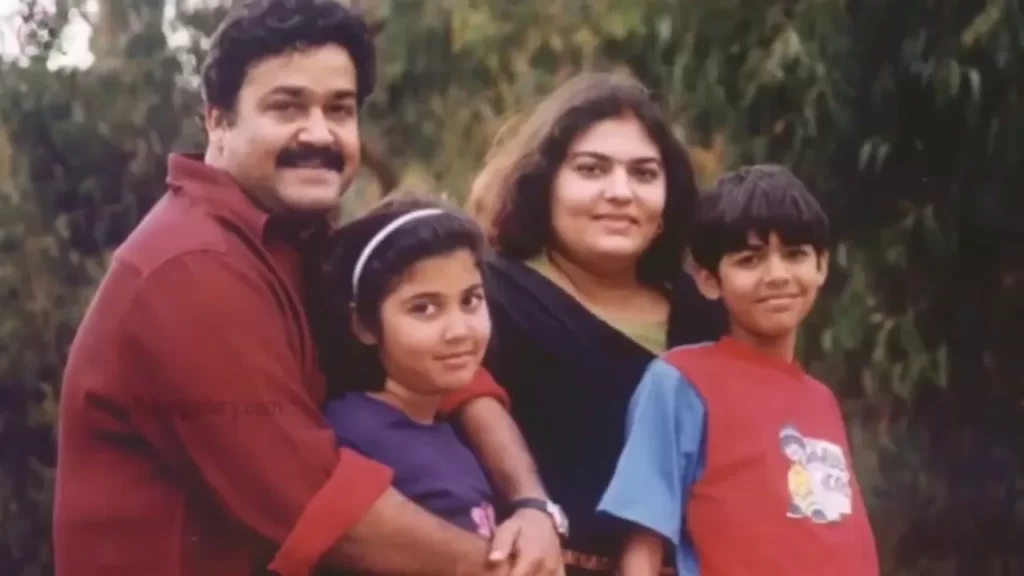 Vismaya Mohanlal: 7 Captivating Photos Revealing the Power and Positivity of Her Life's Journey! 5
